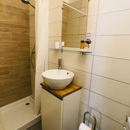 Del1 - Studio Cosy - Aubenas - Centre Historique *